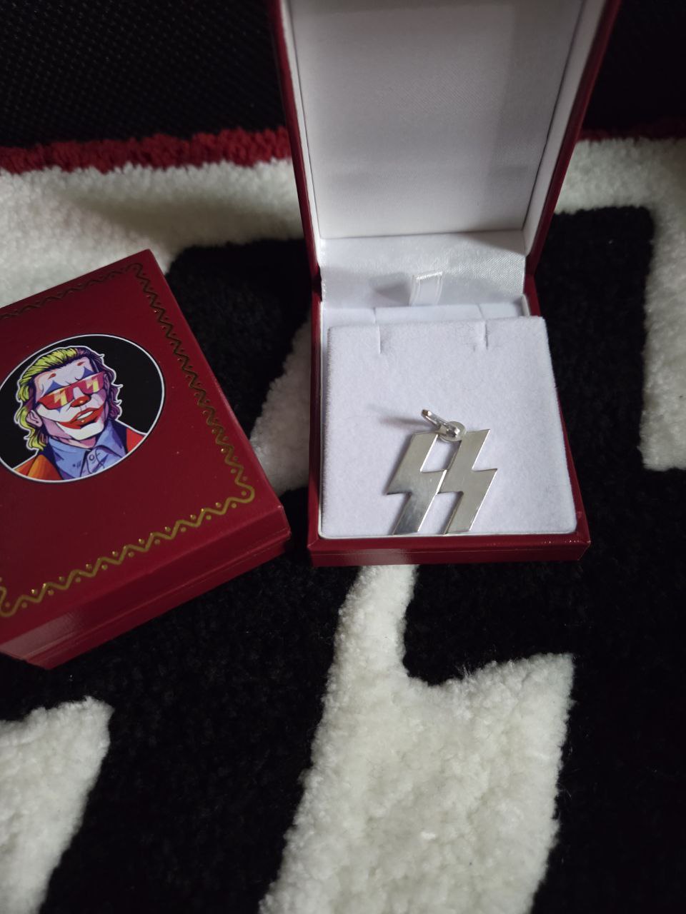 SS sliver pedant only no chain